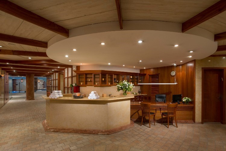 Spa Reception